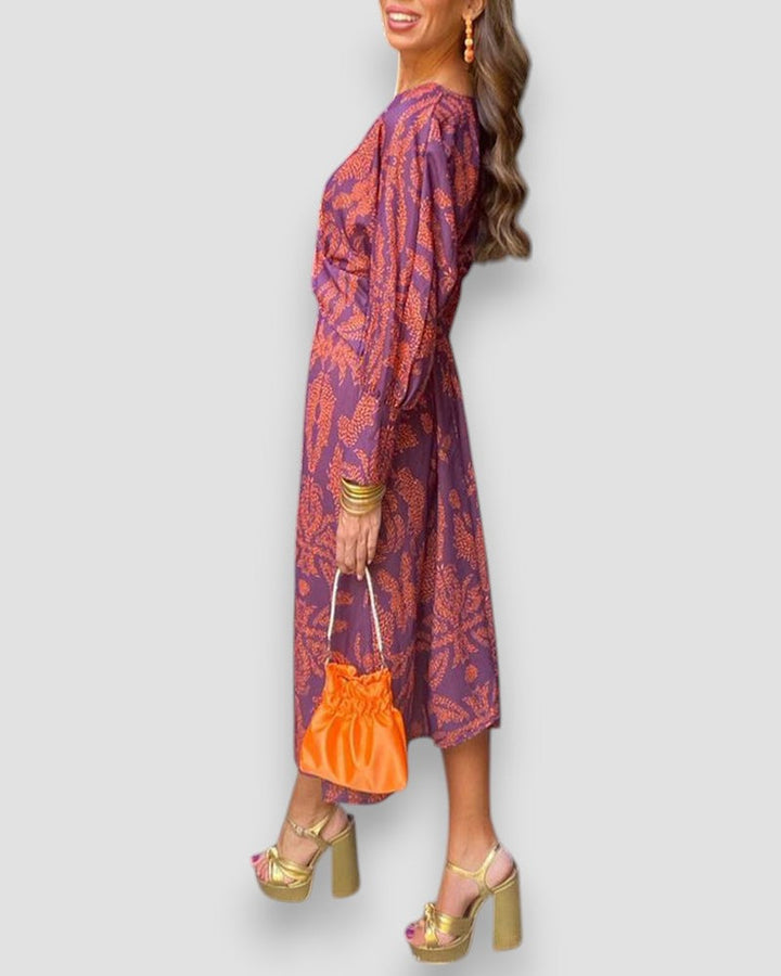Mafalda | Stylish V-Neck Dress
