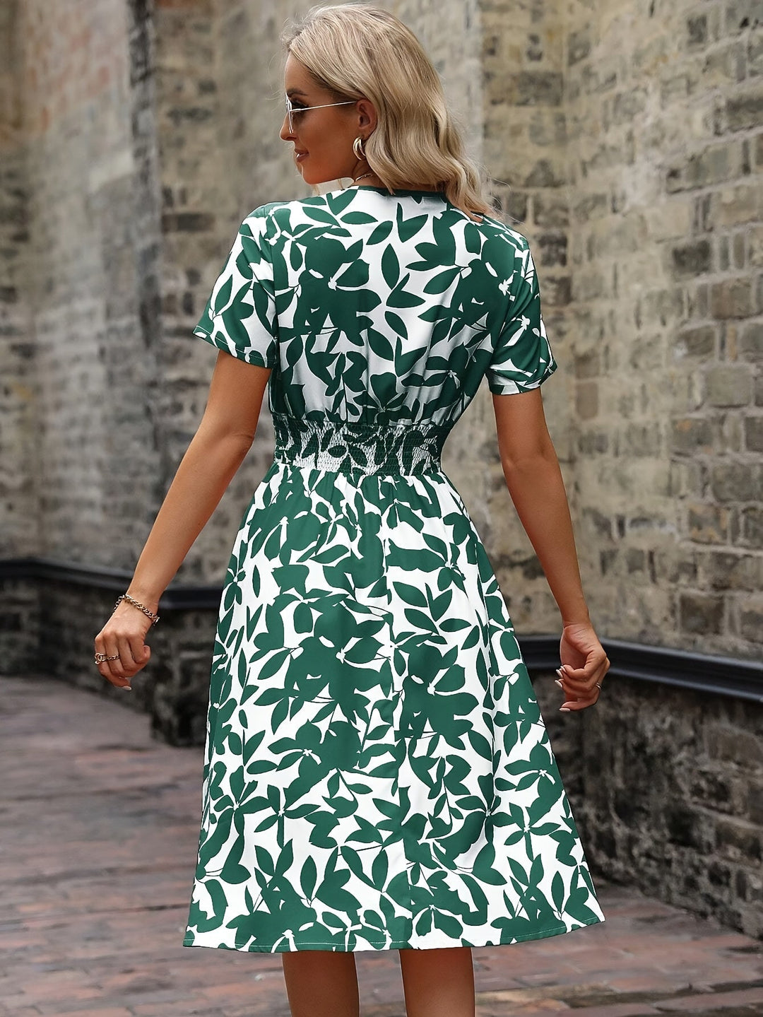 Kelly | Stylish Floral Print Dress