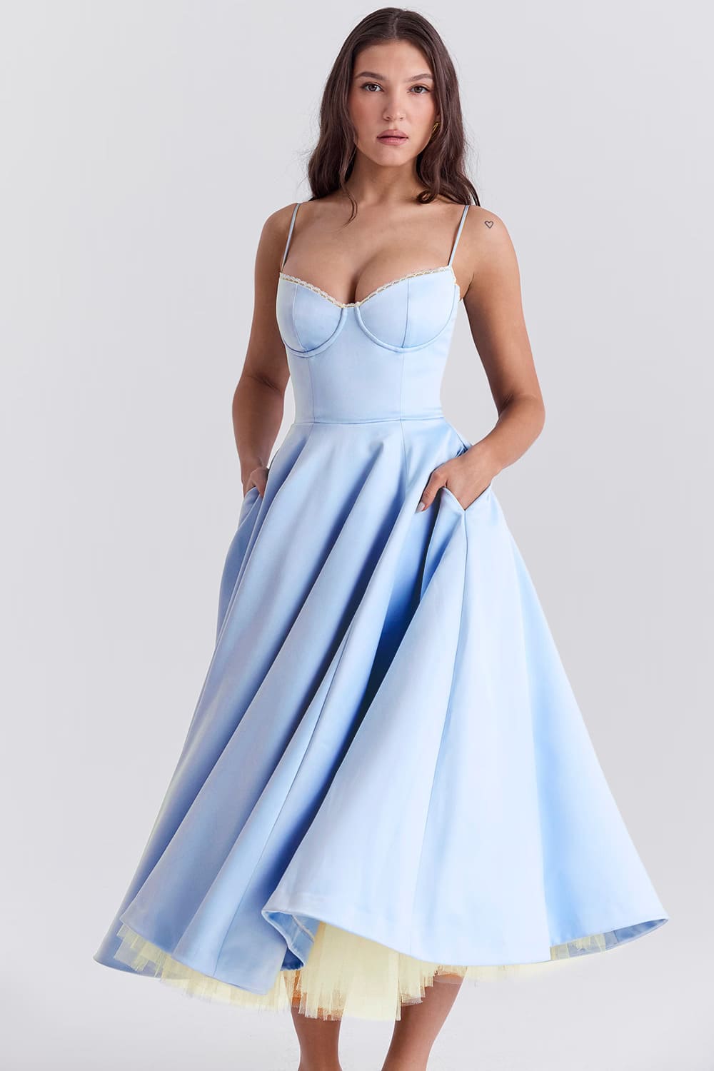 Evie	| Elegant Dress