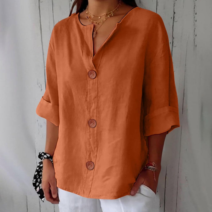 Carolina | Timeless Light and Airy Blouse