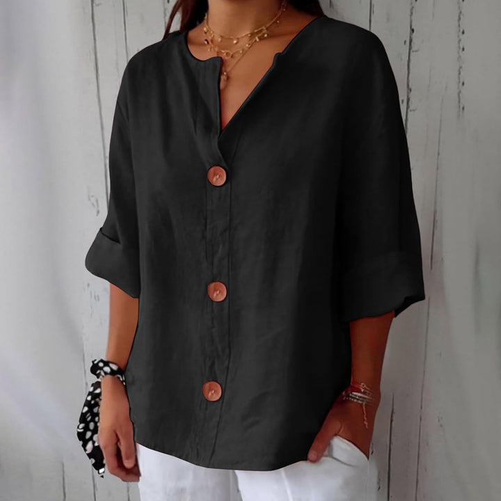Carolina | Timeless Light and Airy Blouse