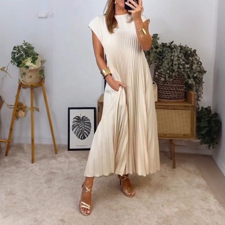 Jessy | Elegant Pleated Dress