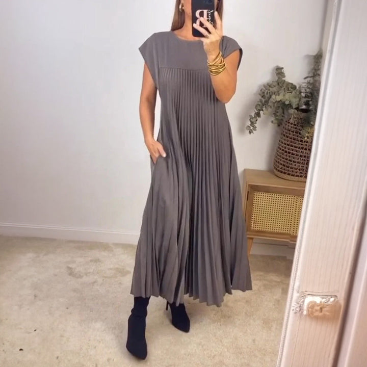 Jessy | Elegant Pleated Dress