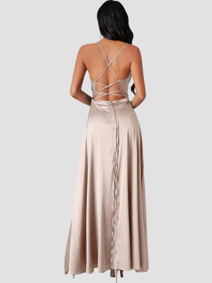 Elvira | Timeless Dress