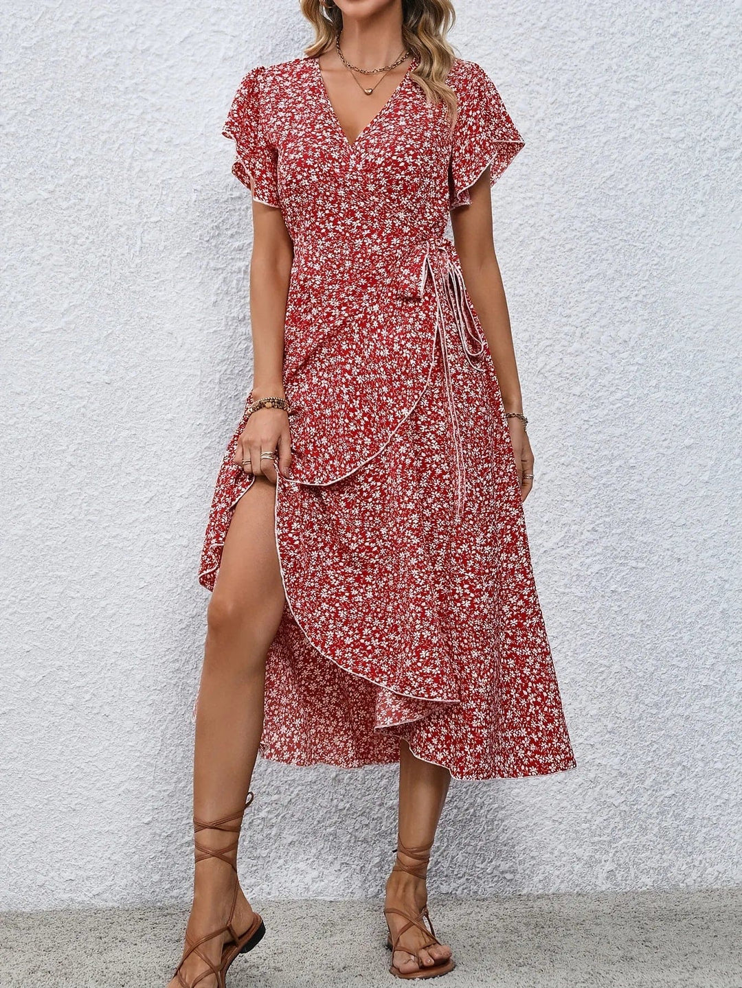 Patricia | Classy V-Neck Floral Dress