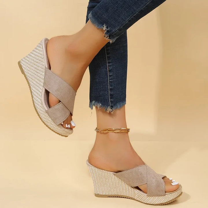 Evie | Chic Wedge Sandals