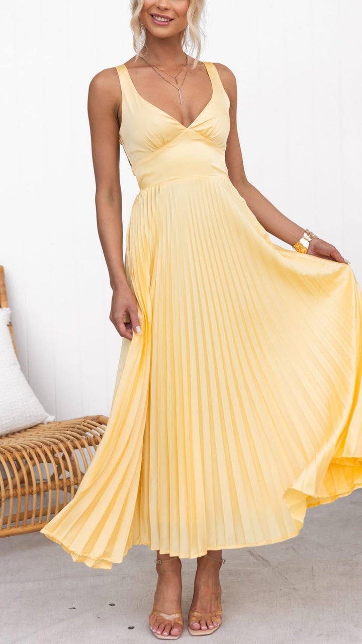 Nicky | Elegant Pleated V-Neck Dress