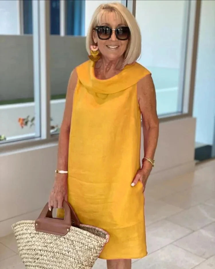 Nila | Elegant Sleeveless Shift Dress