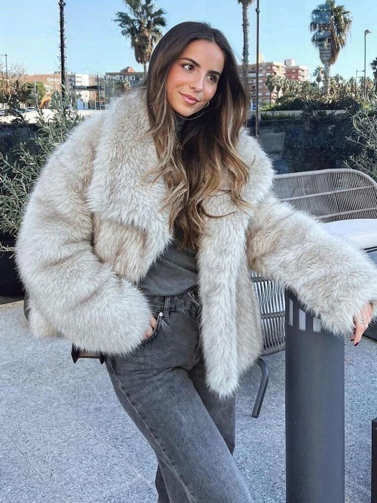 Sara | Faux Fur Coat