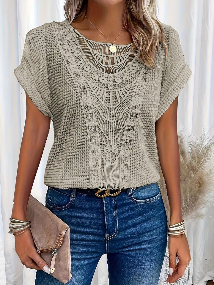 Lilly | Detailed Knitted Top